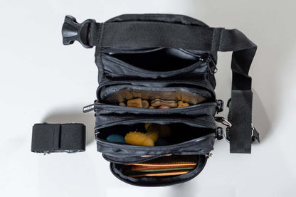 Thigh Treat Bag – Dog Training & Hiking Pouch