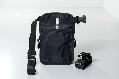 Thigh Treat Bag – Dog Training & Hiking Pouch