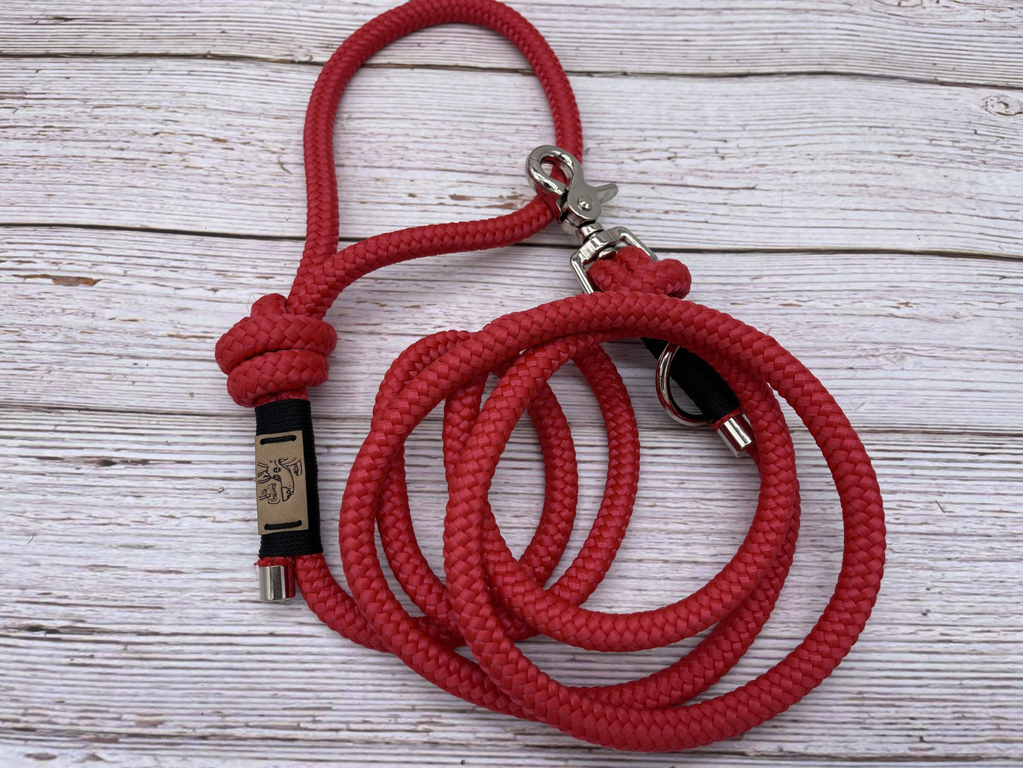 Regular leash red